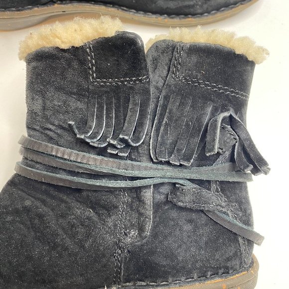 UGG Gaviota Black Suede Boots, women's size 8, multi wrap/fringe. - Picture 7 of 9